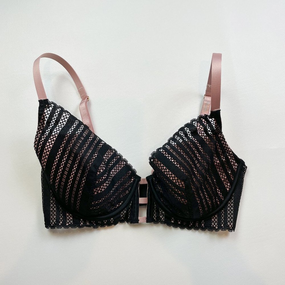 NWOT Victoria's Secret Bra 32DD Lined Plunge Black Beige Lace B1513